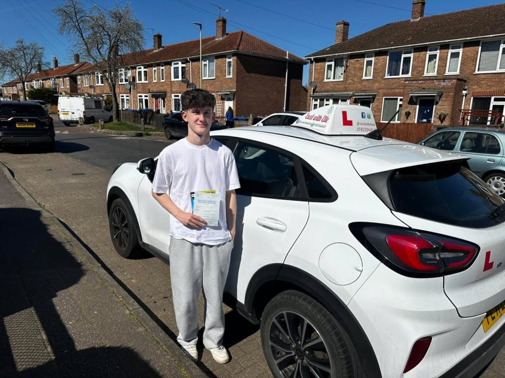 Manual driving lesson success with Excel Driving Tuition